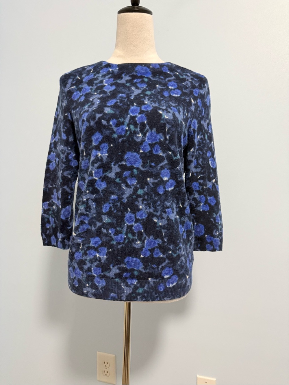 Talbots Petite 100% Cashmere 3/4 Sleeve Floral Print Sweater Size Mp